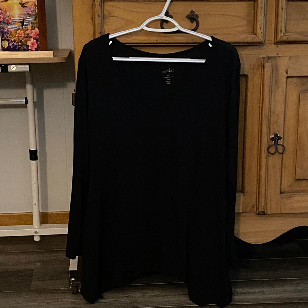 Just Be Elegant Black V-Neck Blouse
